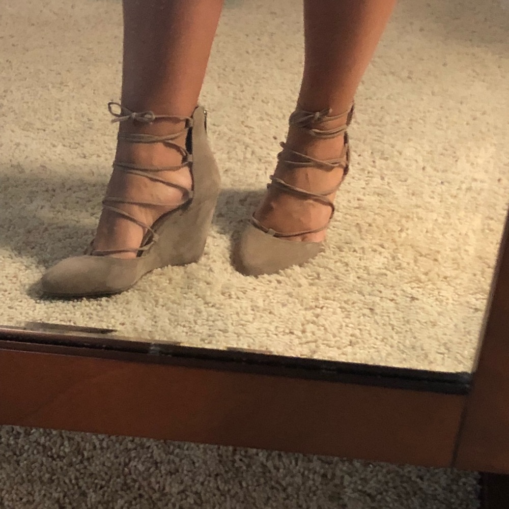 Jessica Simpson suede lace up wedges